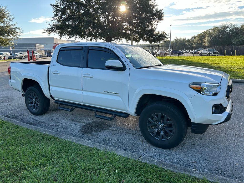 Thumbnail: 2022 Toyota Tacoma - 7
