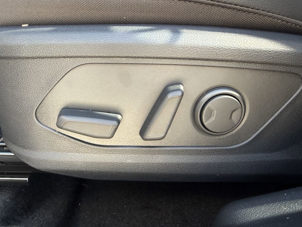 new 2026 Kia Sportage car, priced at $28,341