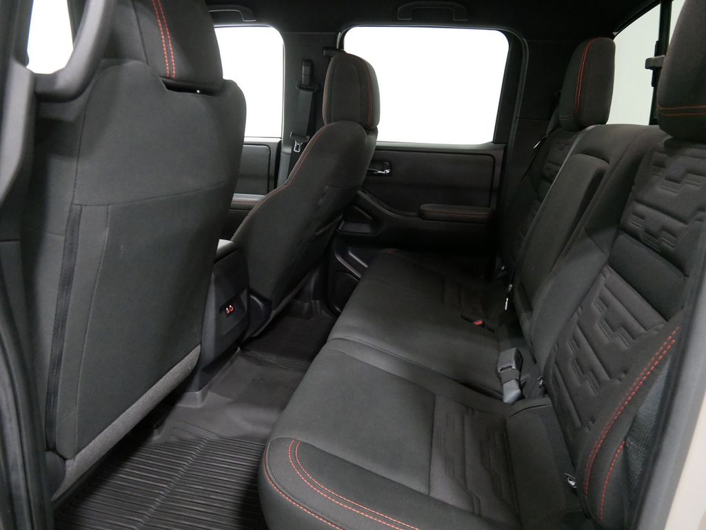 2024 Nissan Frontier PRO-4X - Photo 19