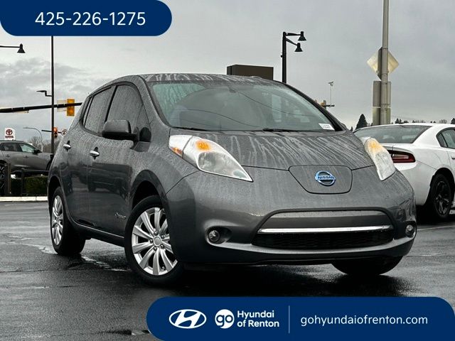 2015 Nissan LEAF S