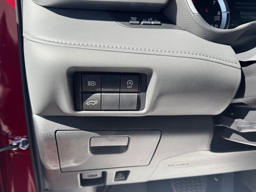 New 2026 Toyota Highlander SUV