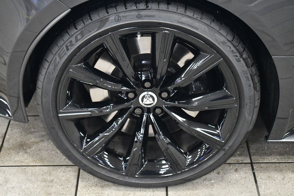 Thumbnail: 2024 Jaguar F-Type - 12