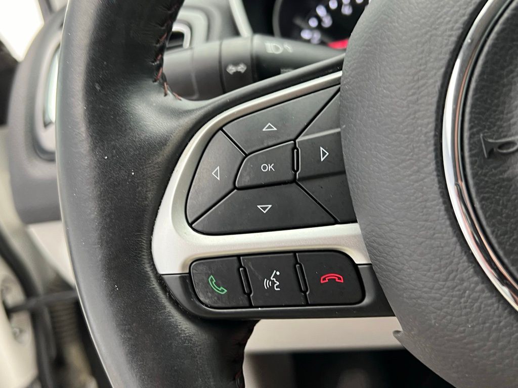 Thumbnail: 2019 Jeep Compass - 18