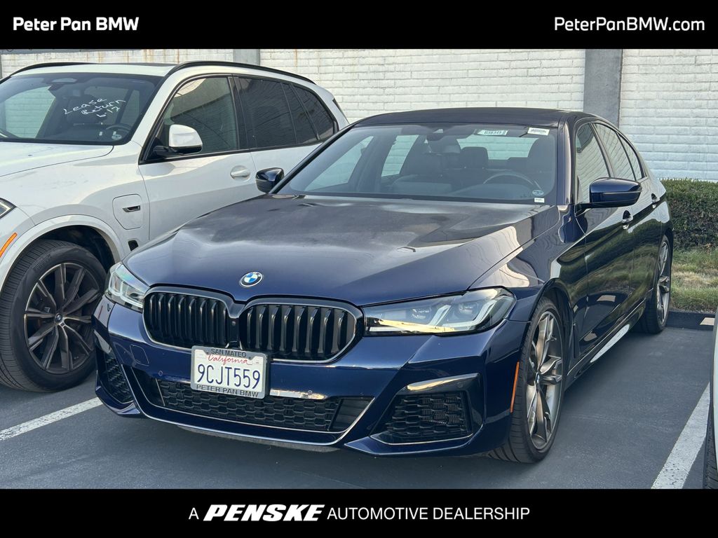 Thumbnail: 2022 BMW 5 Series - 1