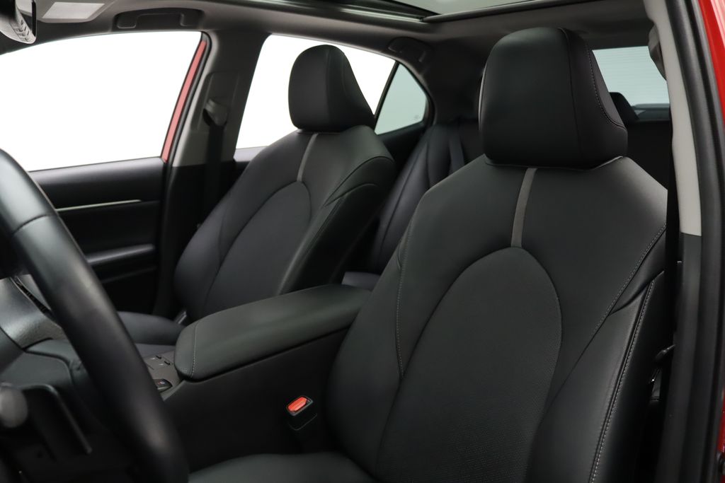 2021 Toyota Camry XSE 13