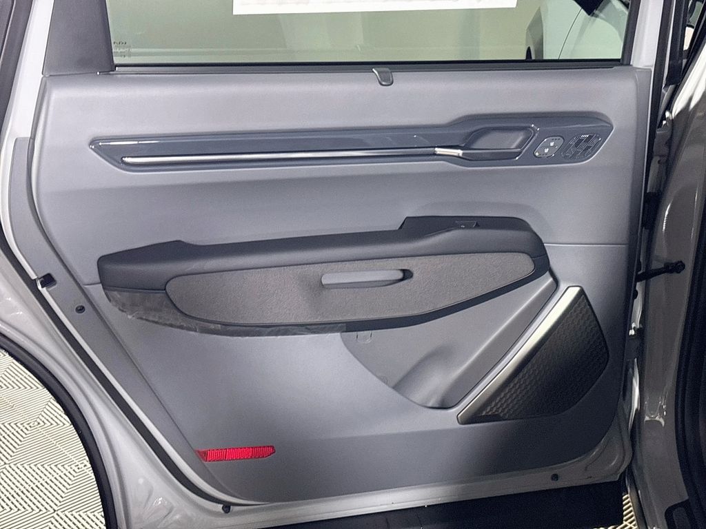 2026 Kia EV9 Land