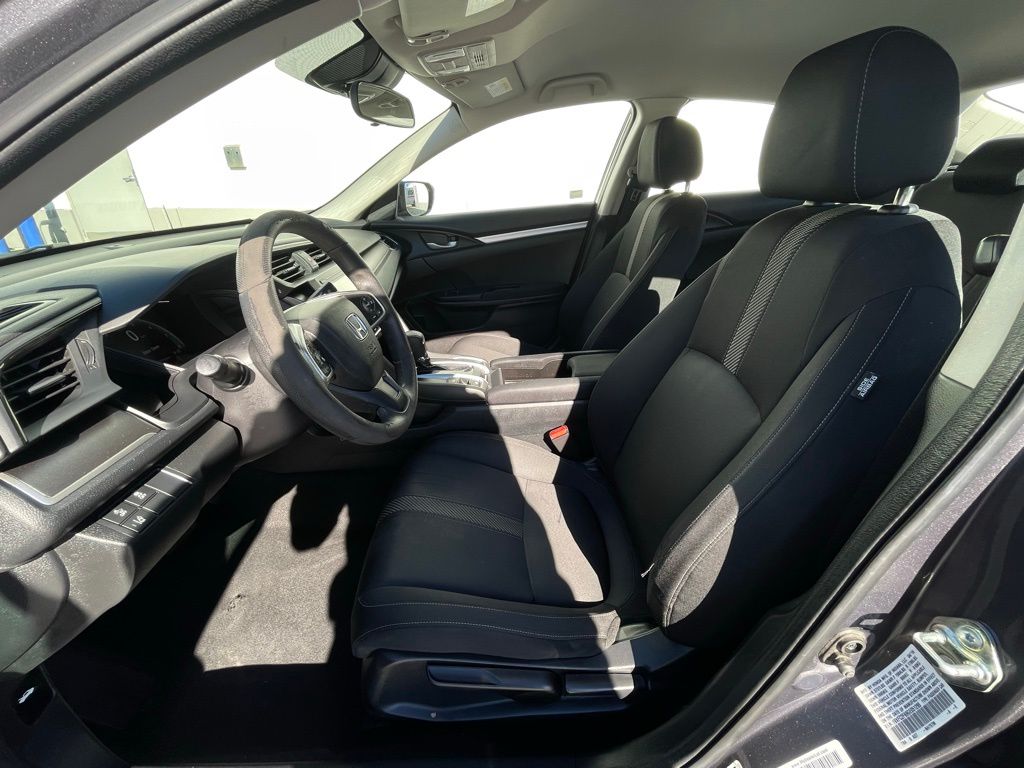 Thumbnail: 2016 Honda Civic - 25