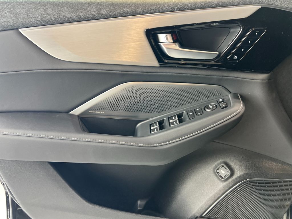 new 2026 Acura MDX car, priced at $61,450