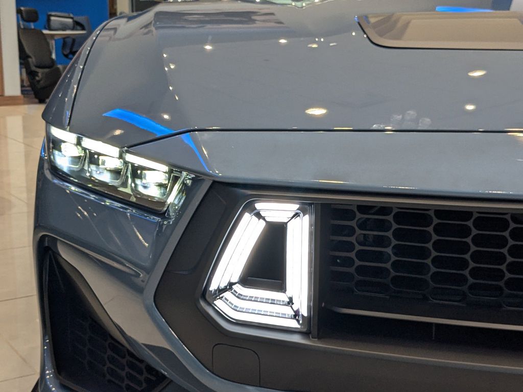 2025 Ford Mustang RTR