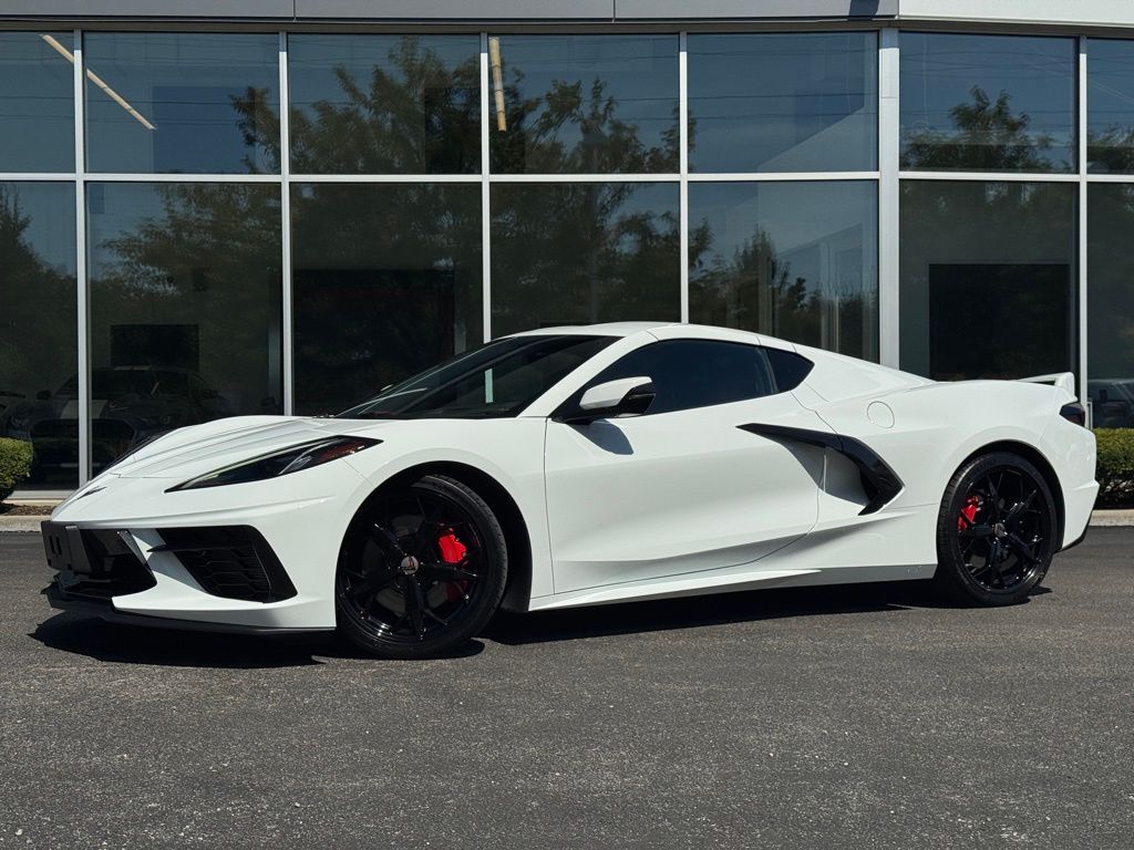2020 Chevrolet Corvette Stingray photo 3