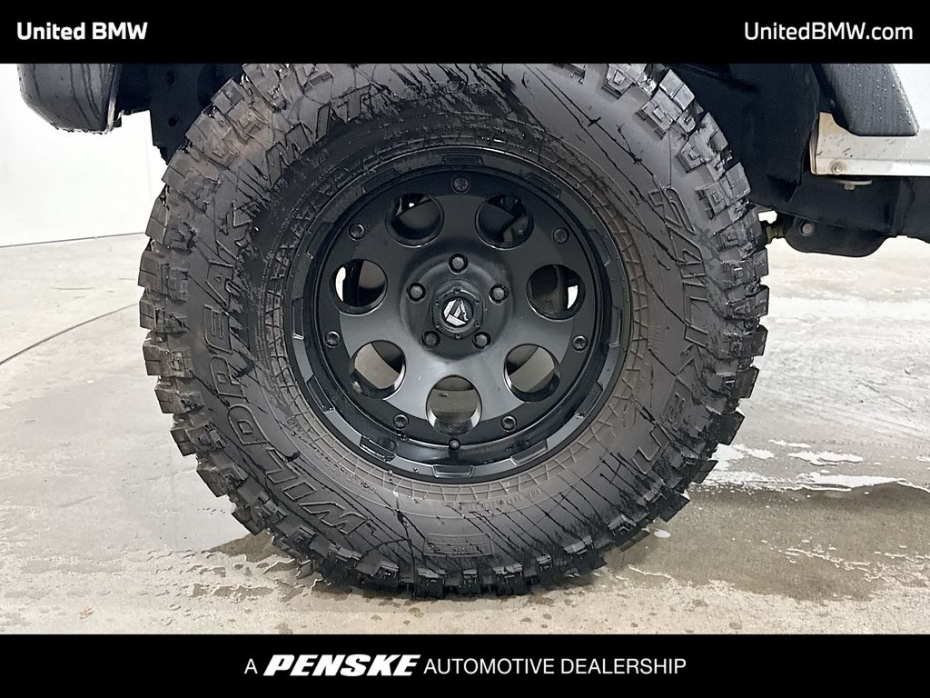 Thumbnail: 2017 Jeep Wrangler - 2