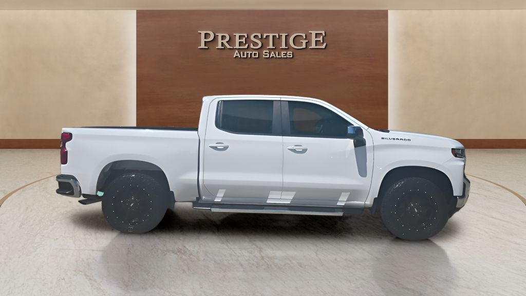 Summit White 2020 Chevrolet Silverado 1500 Pickup Truck 4X2 8-Speed Automatic