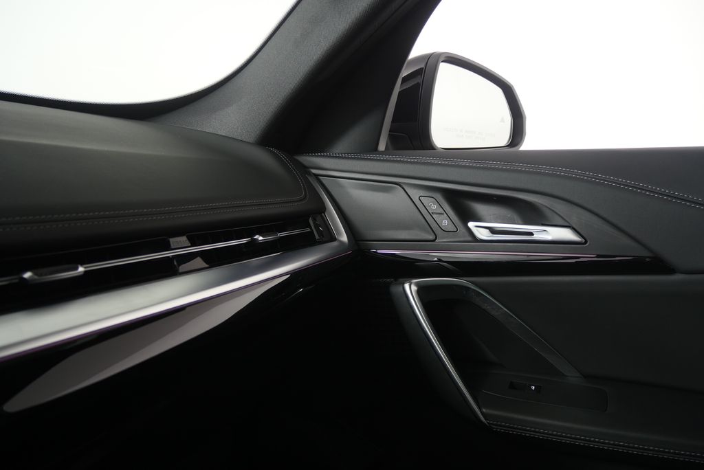 Thumbnail: 2025 BMW X1 - 24