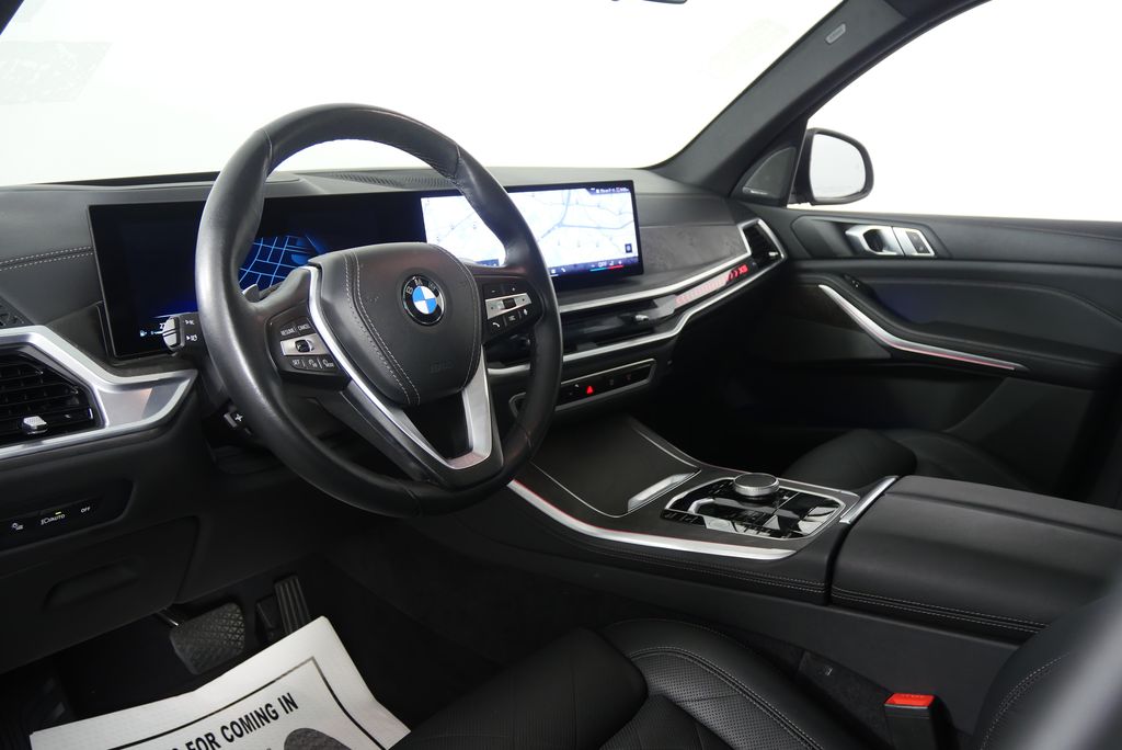Thumbnail: 2025 BMW X5 - 12