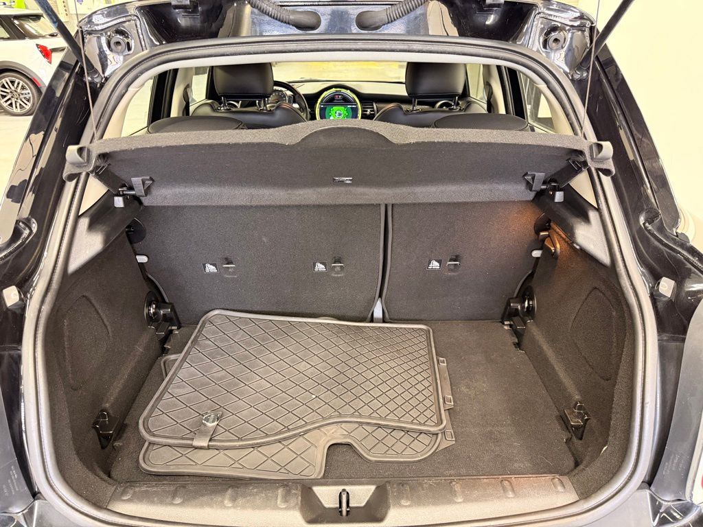 Thumbnail: 2019 MINI Cooper - 21