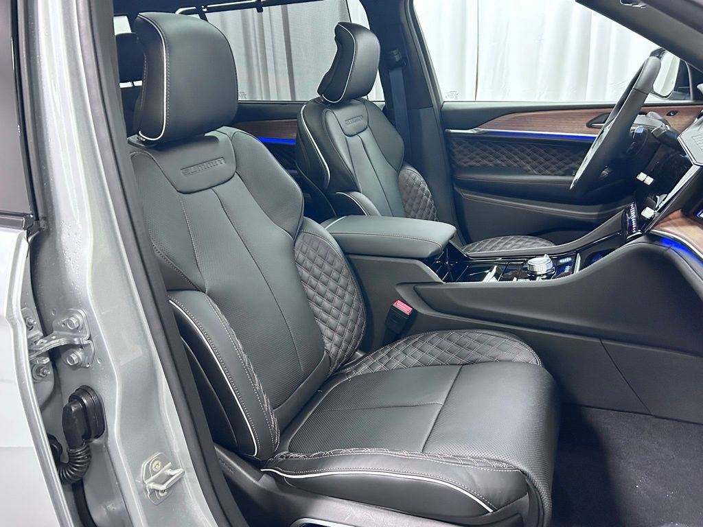 new 2026 Jeep Grand Cherokee L car, priced at $66,280