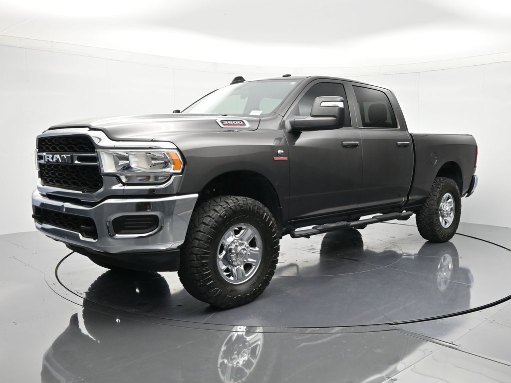 2024 RAM 2500 Tradesman Crew Cab 4WD