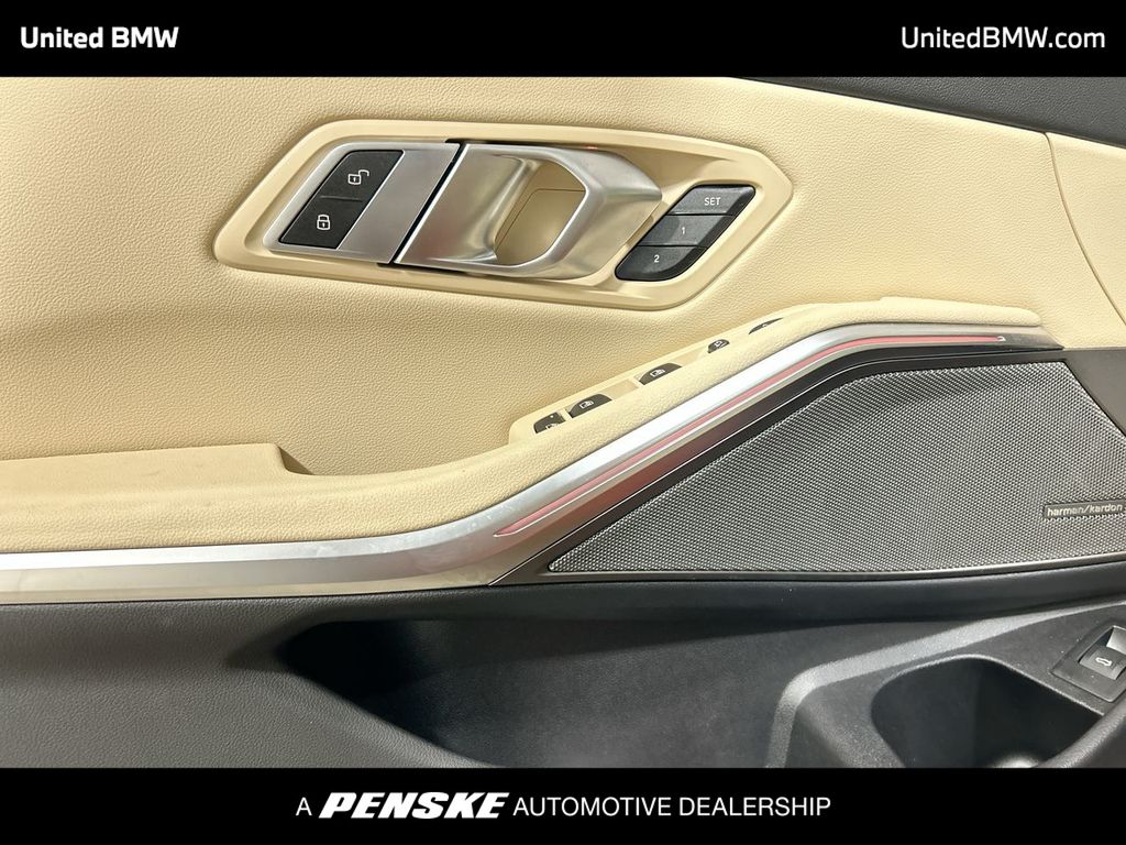 Thumbnail: 2022 BMW 3 Series - 11