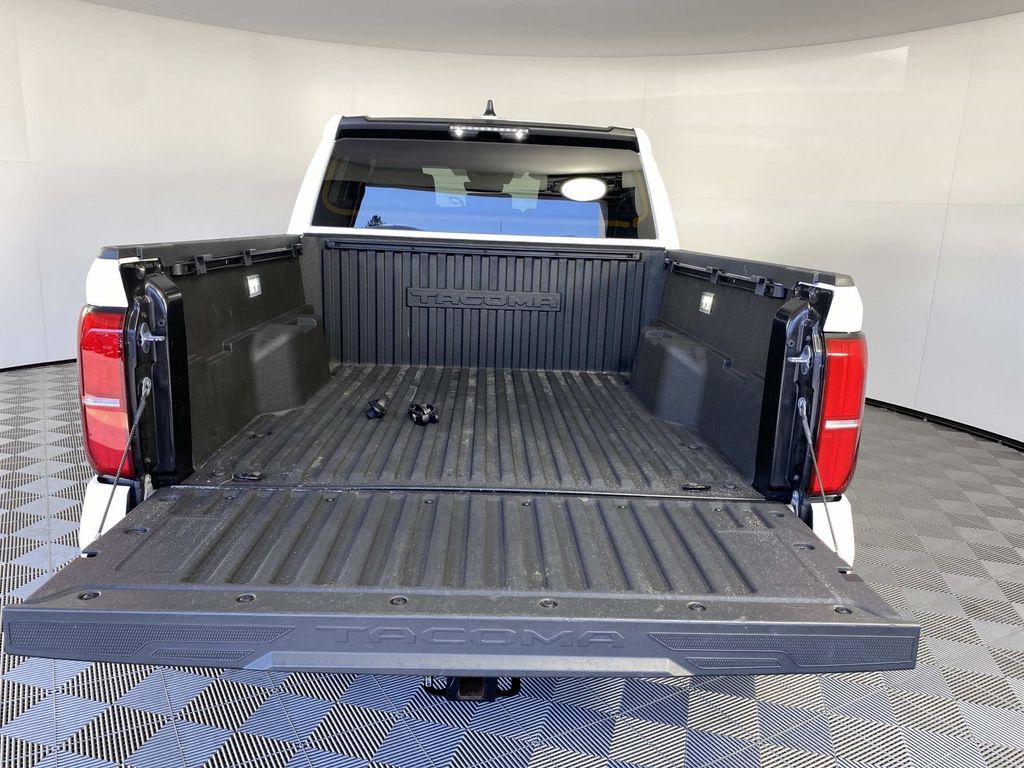 2025 Toyota Tacoma SR5 Ice - Grieco Acura - Image 8