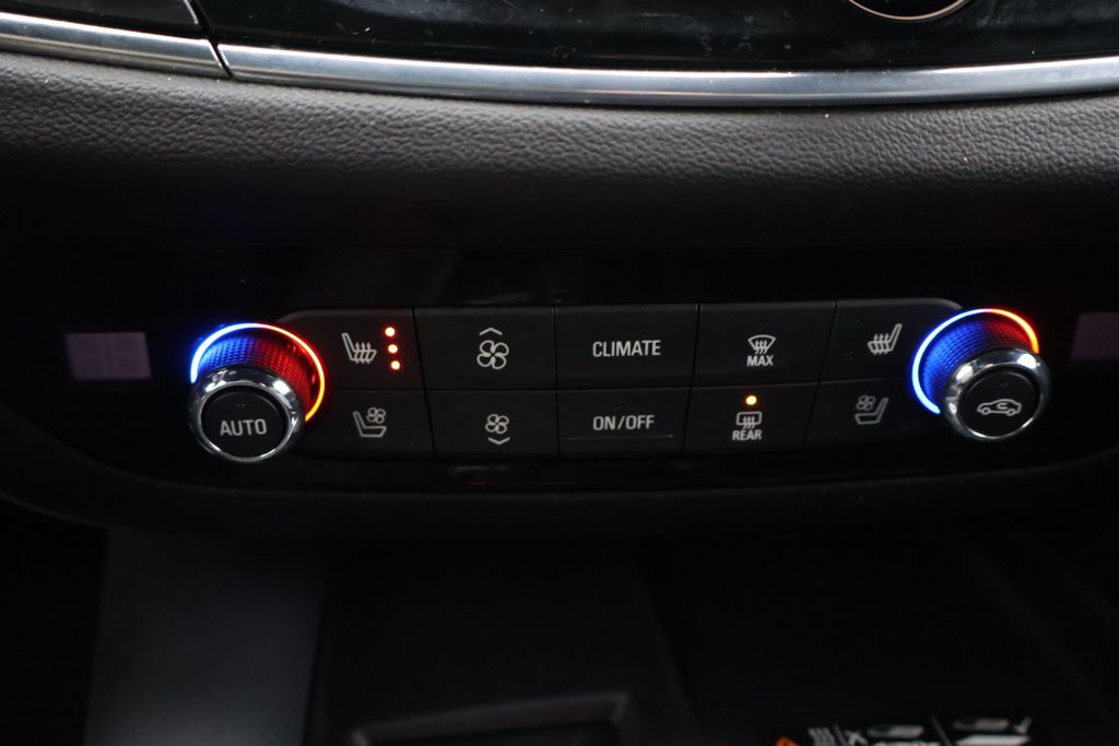 Thumbnail: 2024 Buick Enclave - 25