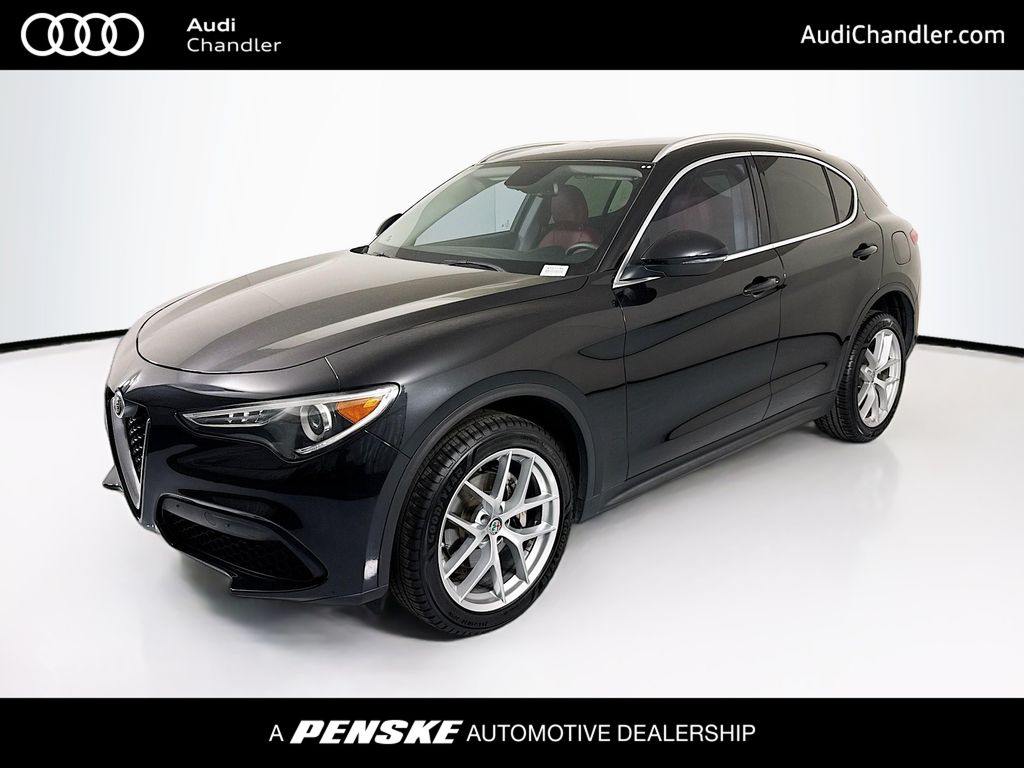 Thumbnail: 2018 Alfa Romeo Stelvio - 1