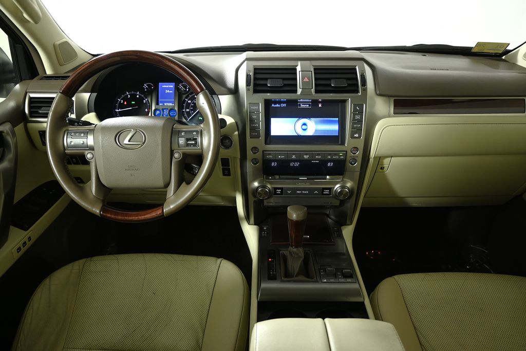 Thumbnail: 2016 Lexus GX - 17