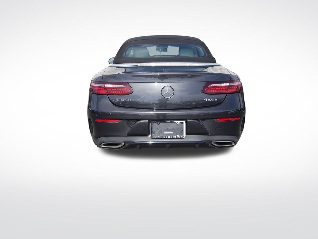 Thumbnail: 2022 Mercedes-Benz E-Class - 4