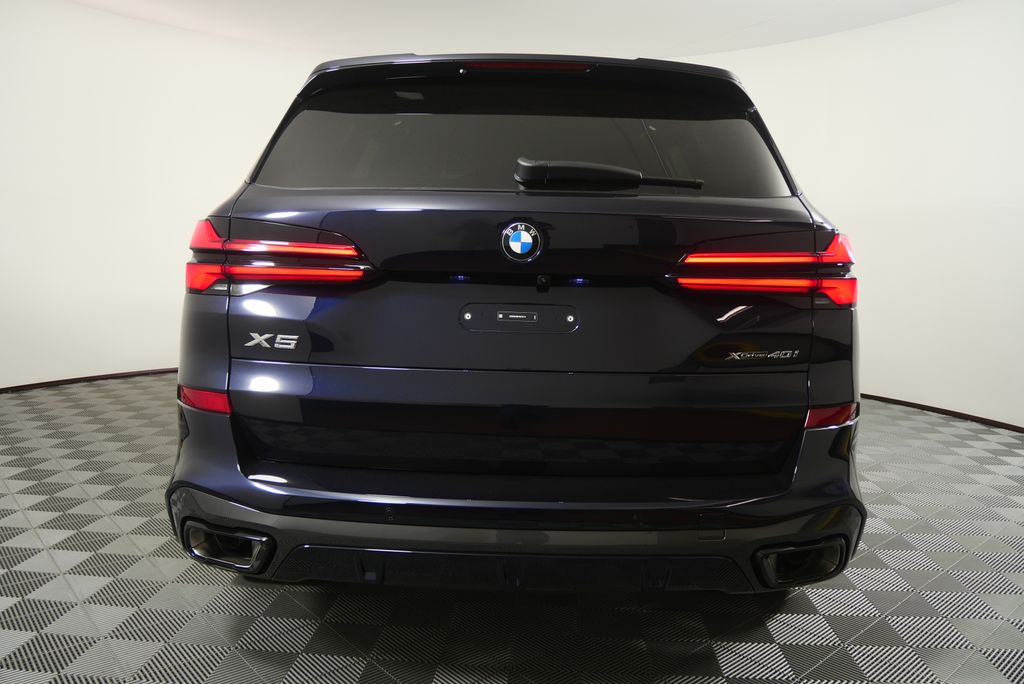Thumbnail: 2026 BMW X5 - 5