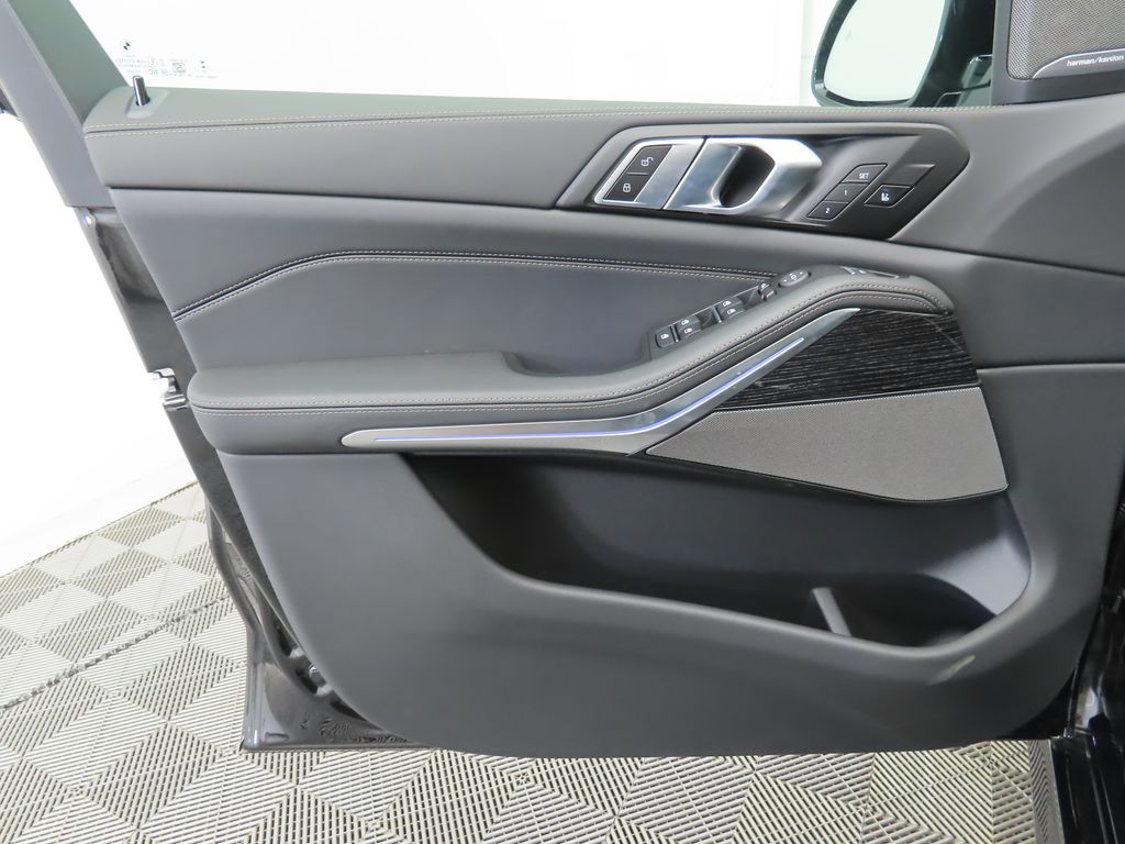 Thumbnail: 2026 BMW X5 - 24