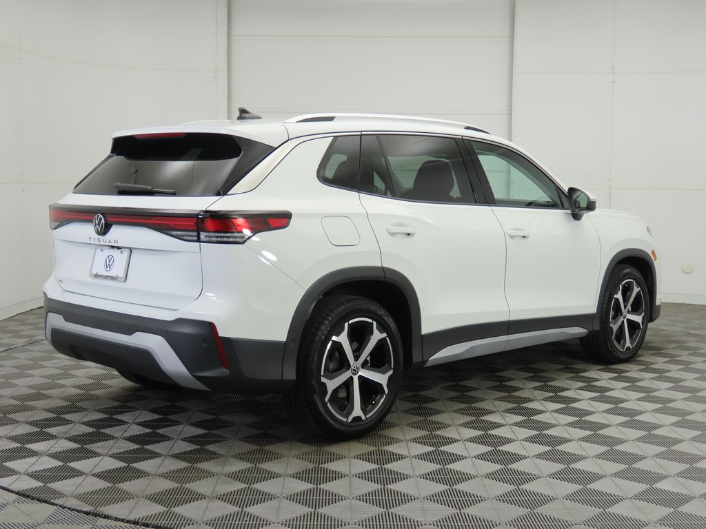 Thumbnail: 2026 Volkswagen Tiguan - 5