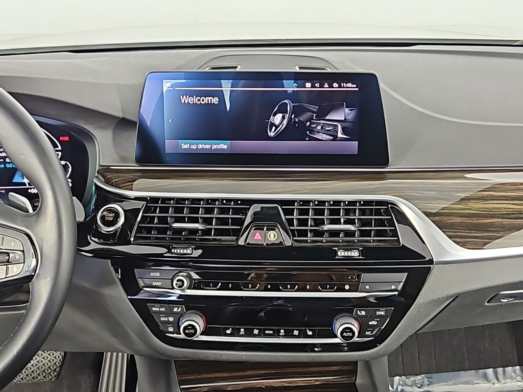 Thumbnail: 2020 BMW 5 Series - 27