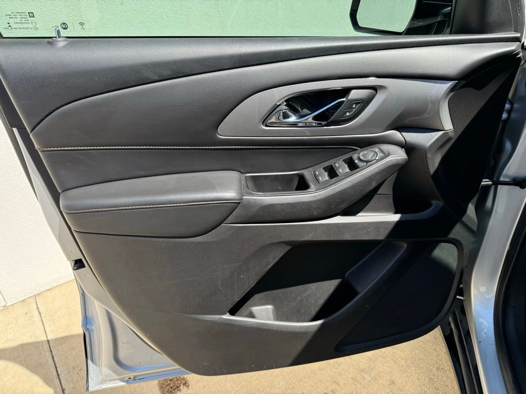 Used Car 2018 Chevrolet Traverse  Ls For Sale Under $20,000 In Georgetown, Texas