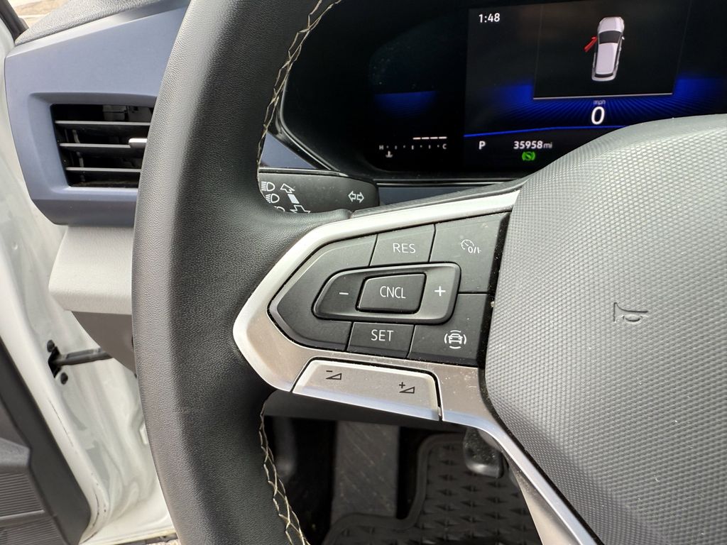2022 Volkswagen Taos 1.5T SE  at DeMontrond Auto Country