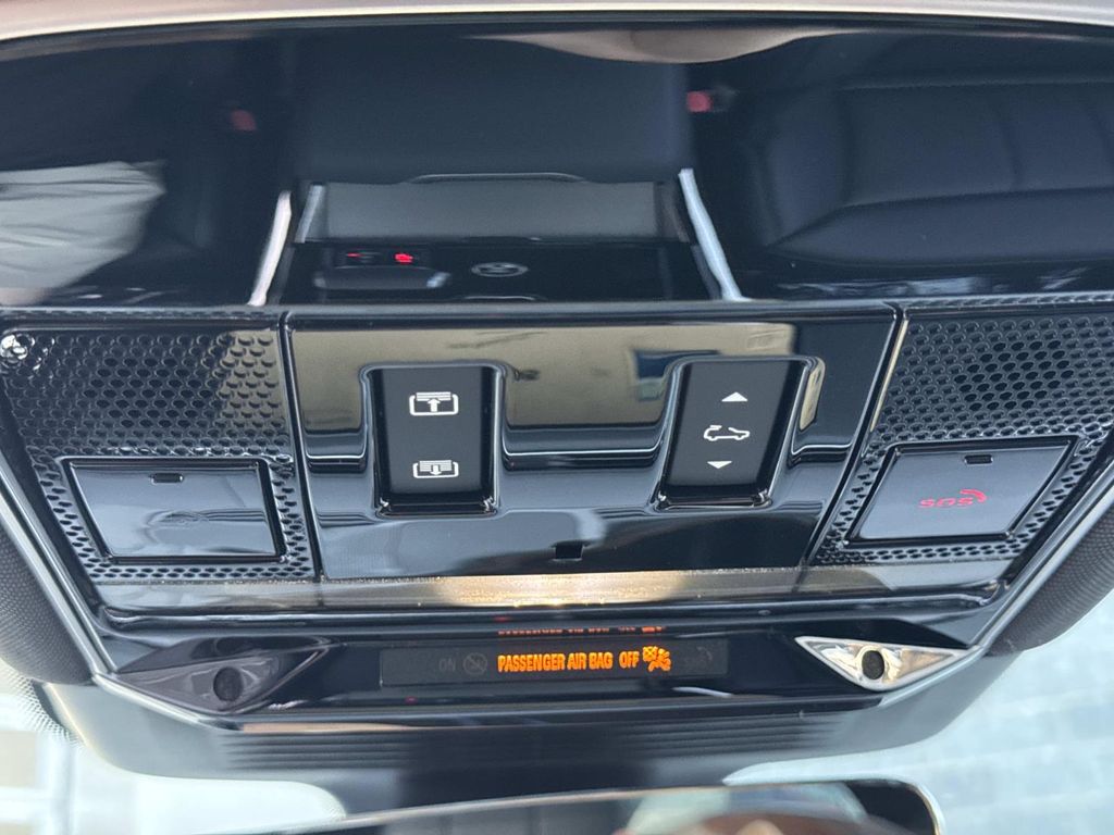 New 2026 Black Land Rover SE image 22