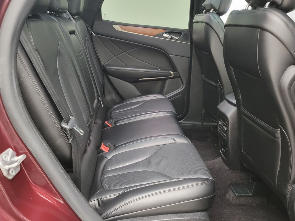 Thumbnail: 2019 Lincoln MKC - 15