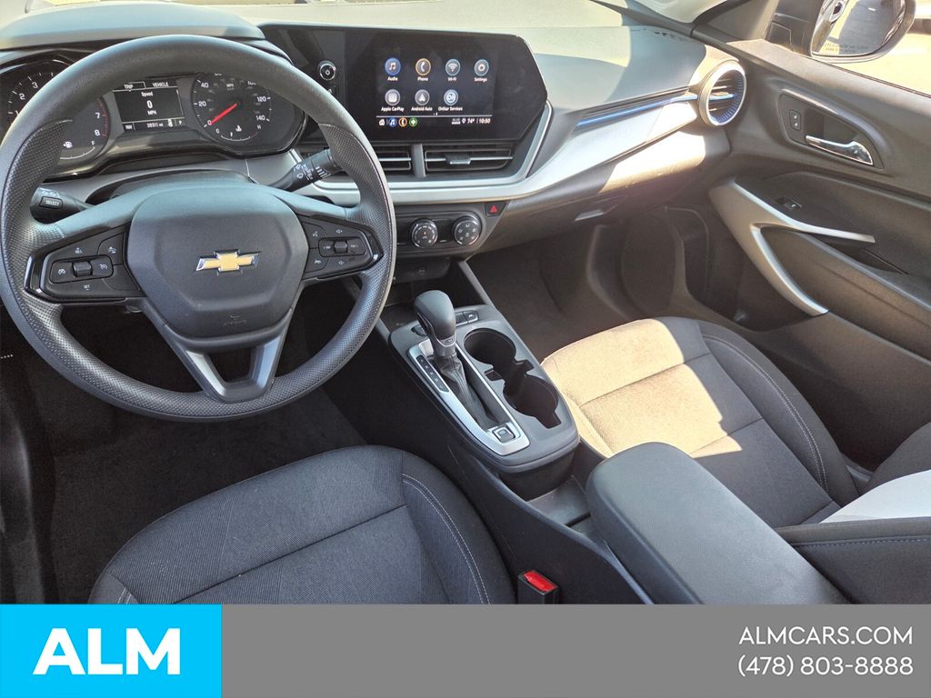 Used 2025 Black Chevrolet LS image 8