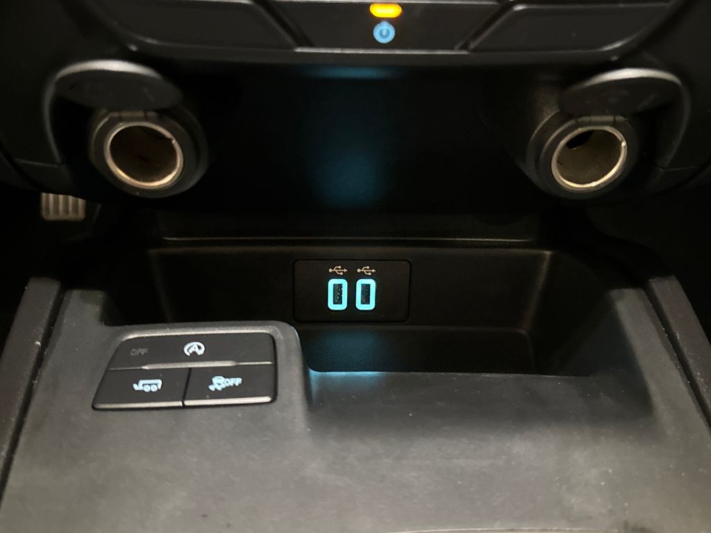 Certified Used 2021 Black Ford XLT image 29