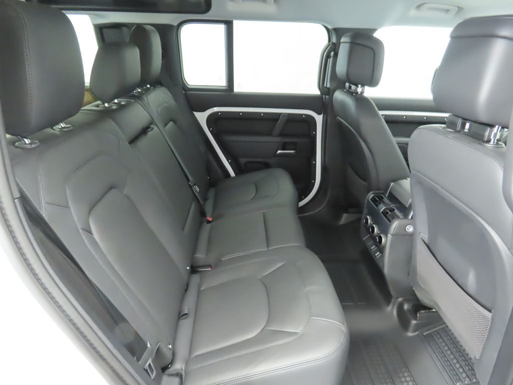Thumbnail: 2026 Land Rover Defender - 22