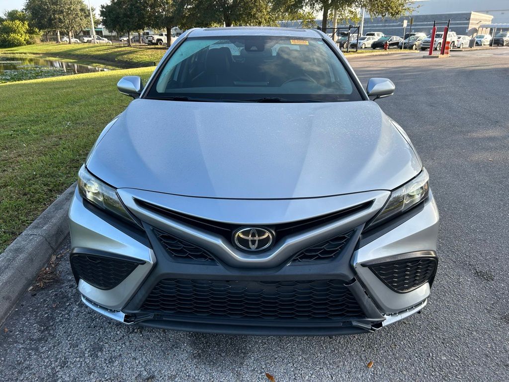 Thumbnail: 2022 Toyota Camry - 8