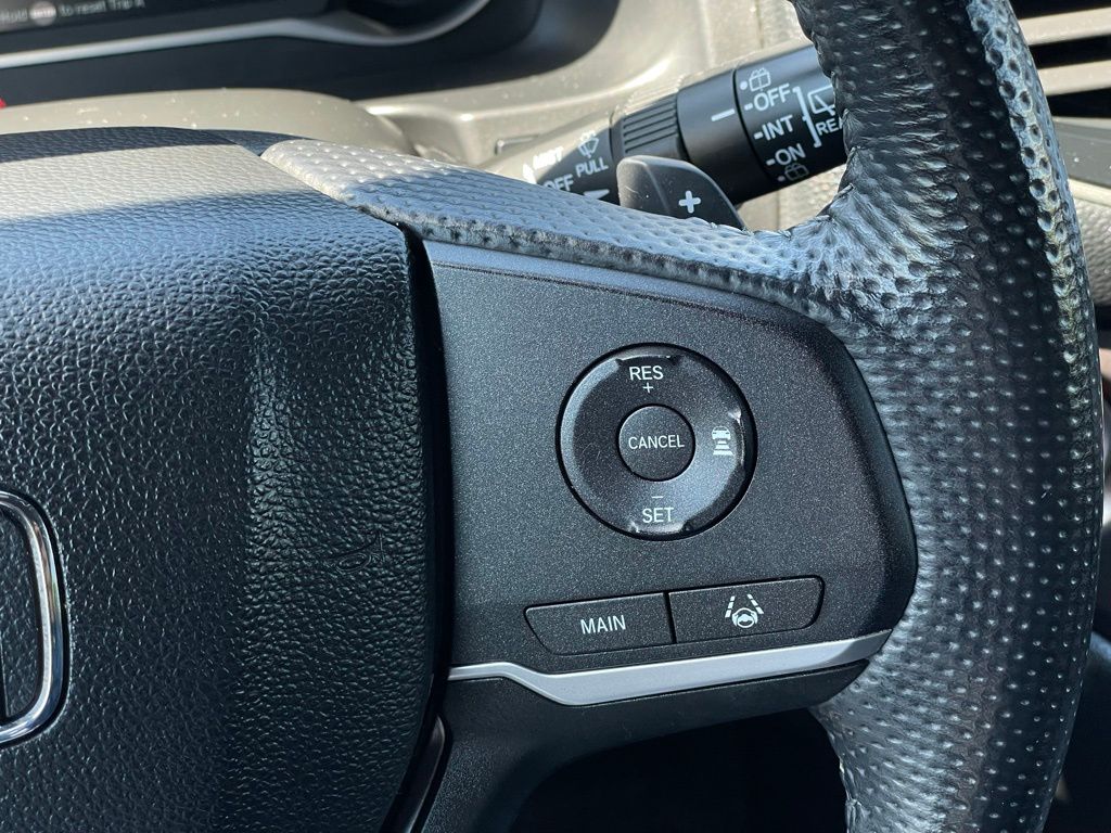 Thumbnail: 2023 Honda Passport - 14