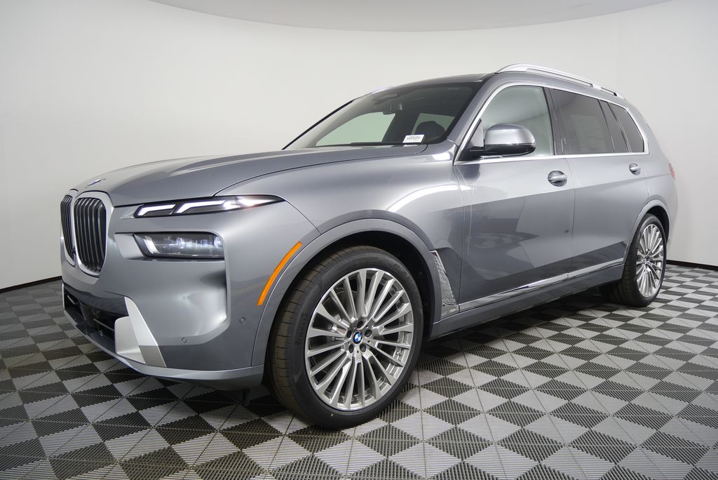 Thumbnail: 2026 BMW X7 - 7