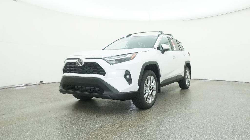 Thumbnail: 2025 Toyota RAV4 - 10