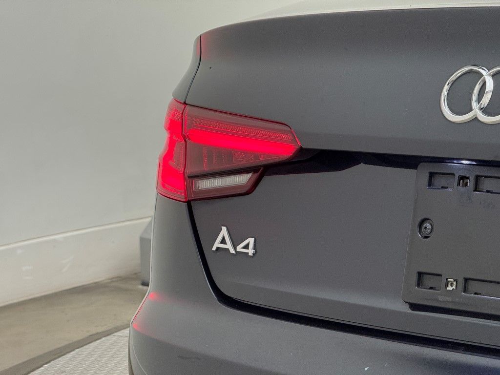 Thumbnail: 2018 Audi A4 - 12