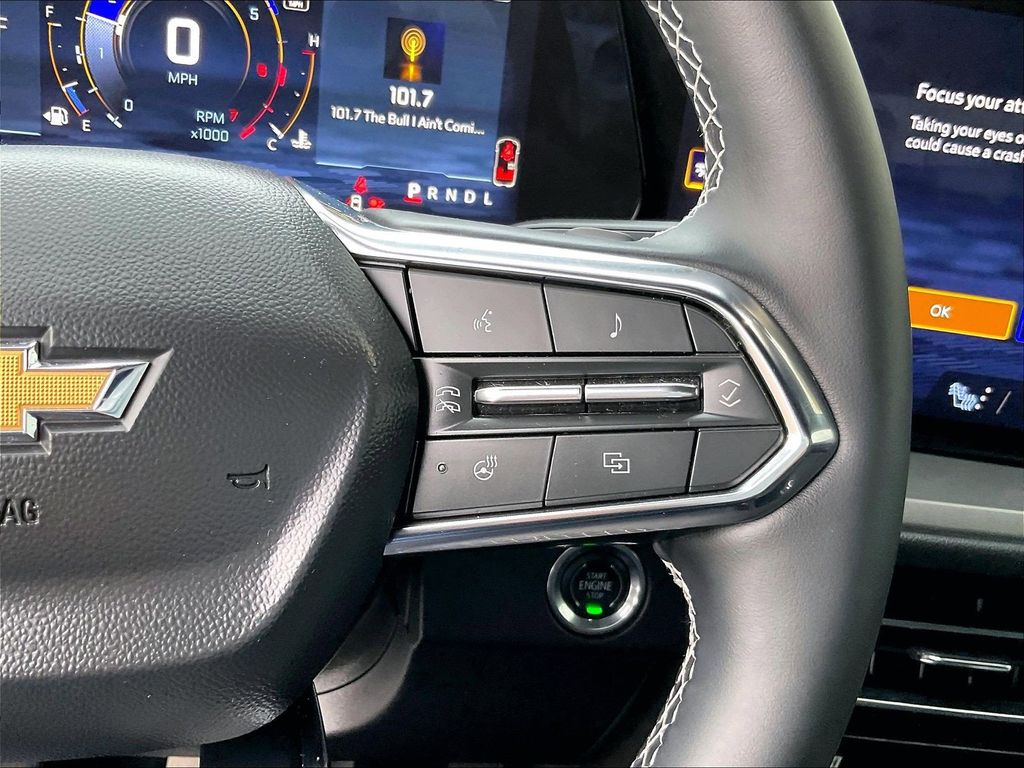 2026 Chevrolet Traverse — photo 24