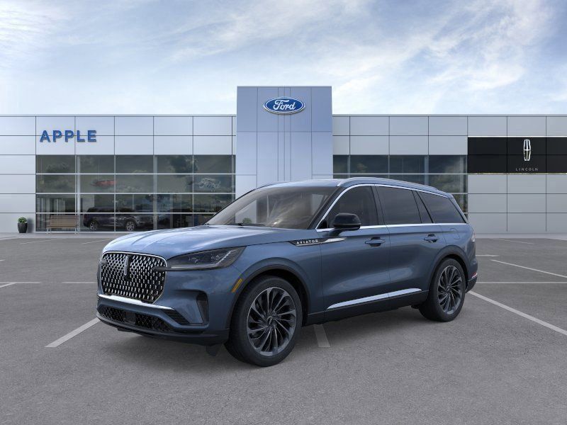 2026 Lincoln Aviator Reserve AWD's photo