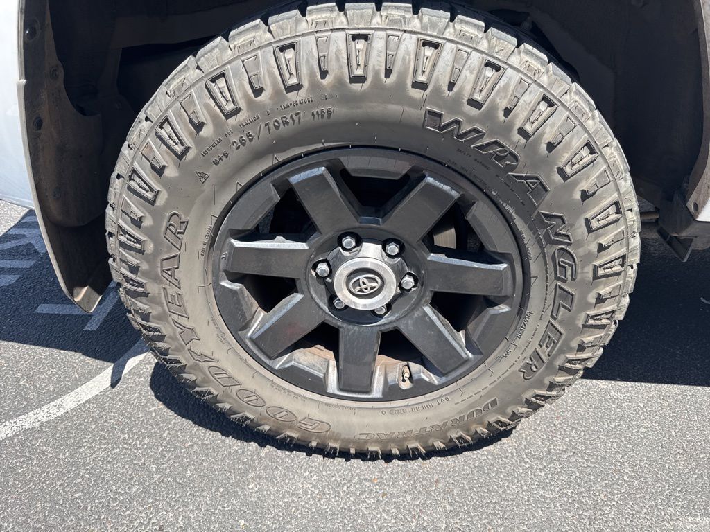 2021 Toyota 4Runner Trail 10
