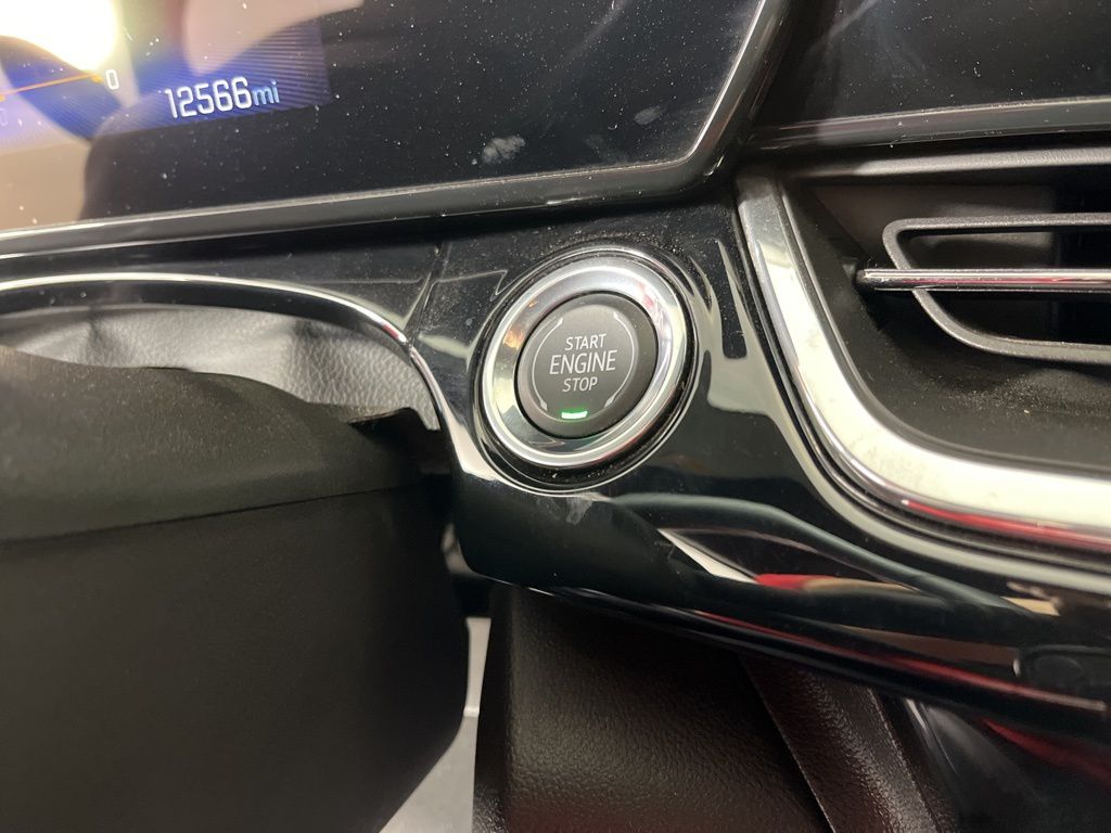 Thumbnail: 2025 Chevrolet Trax - 32