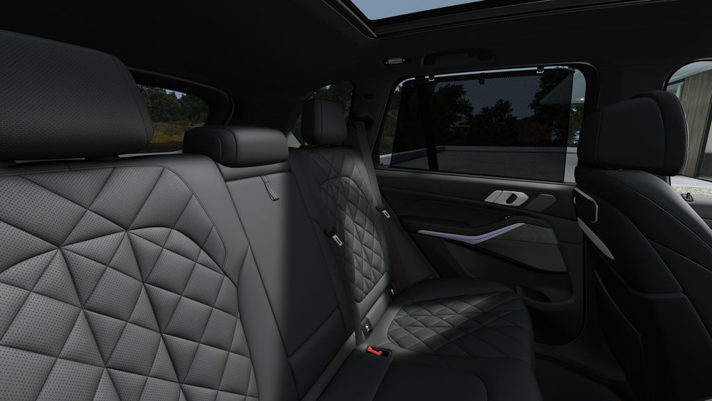 Thumbnail: 2026 BMW X5 - 12