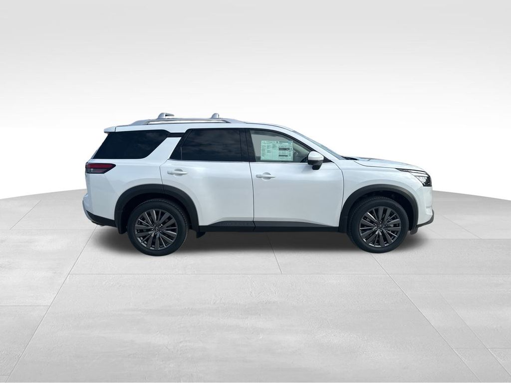 2025 Everest White Pearl Tricoat Nissan Pathfinder SL FWD SUV