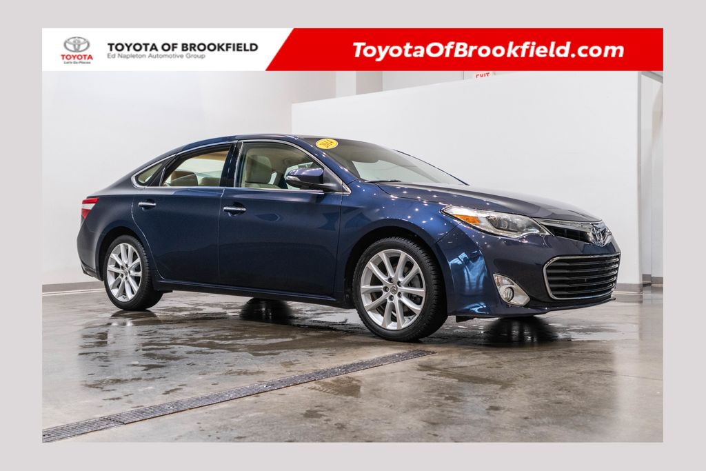 Parisian Night Pearl 2014 Toyota Avalon Sedan Front-Wheel Drive 6-Speed Automatic